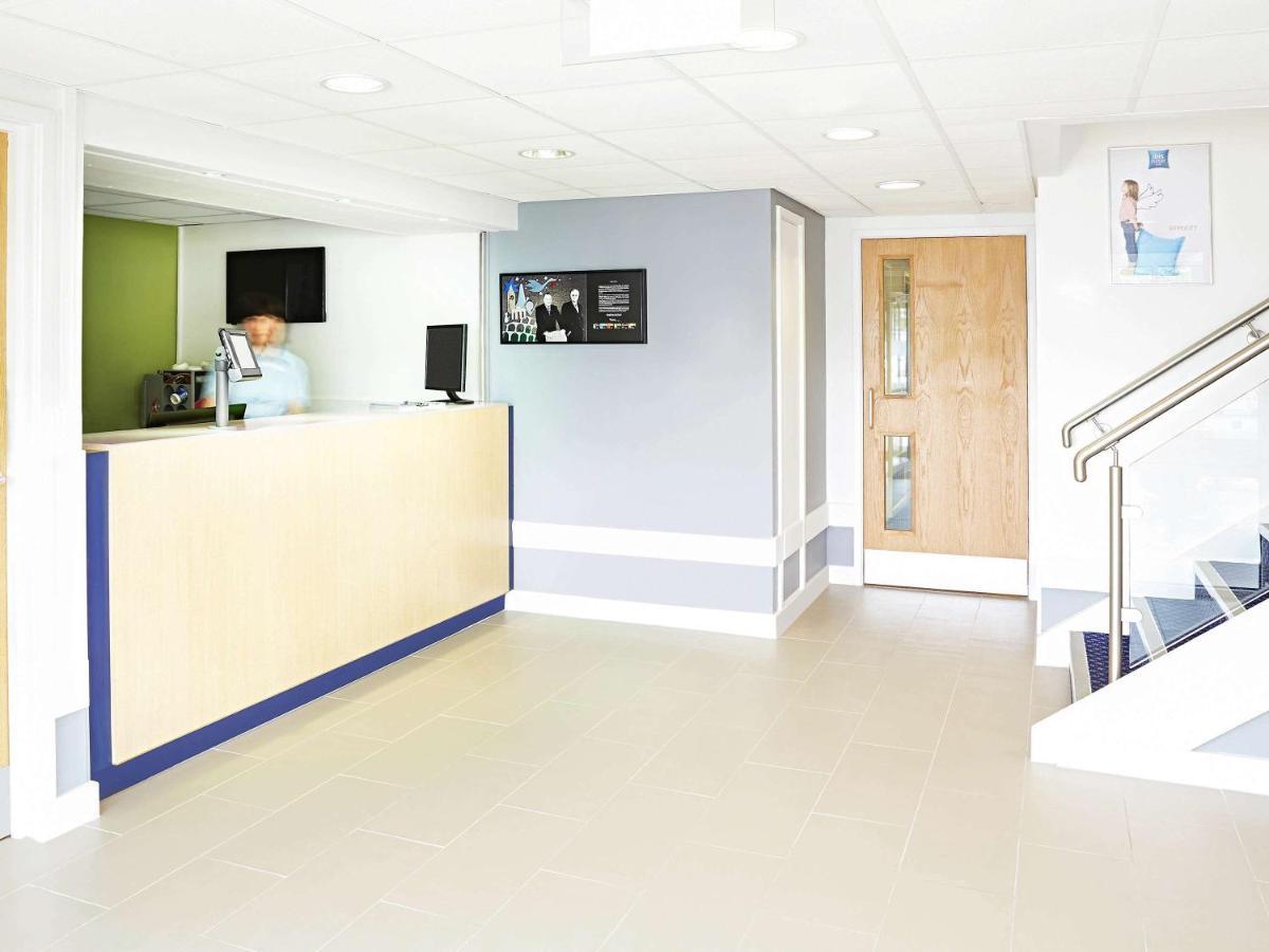 Warrington Motel, J20 M6 Lymm Services Εξωτερικό φωτογραφία